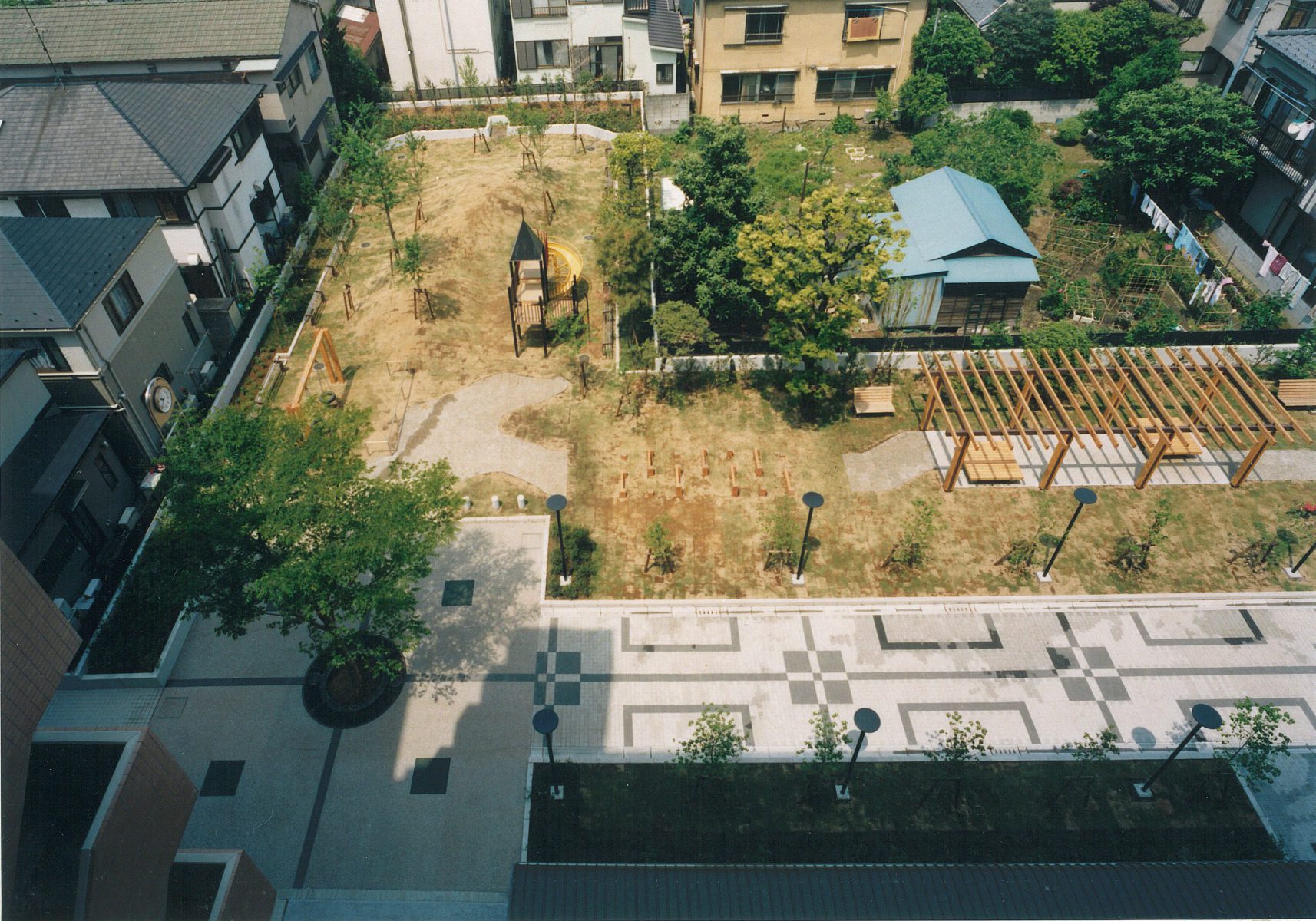 児童遊園