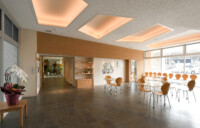 地域との交流広場「プラタナスホール」