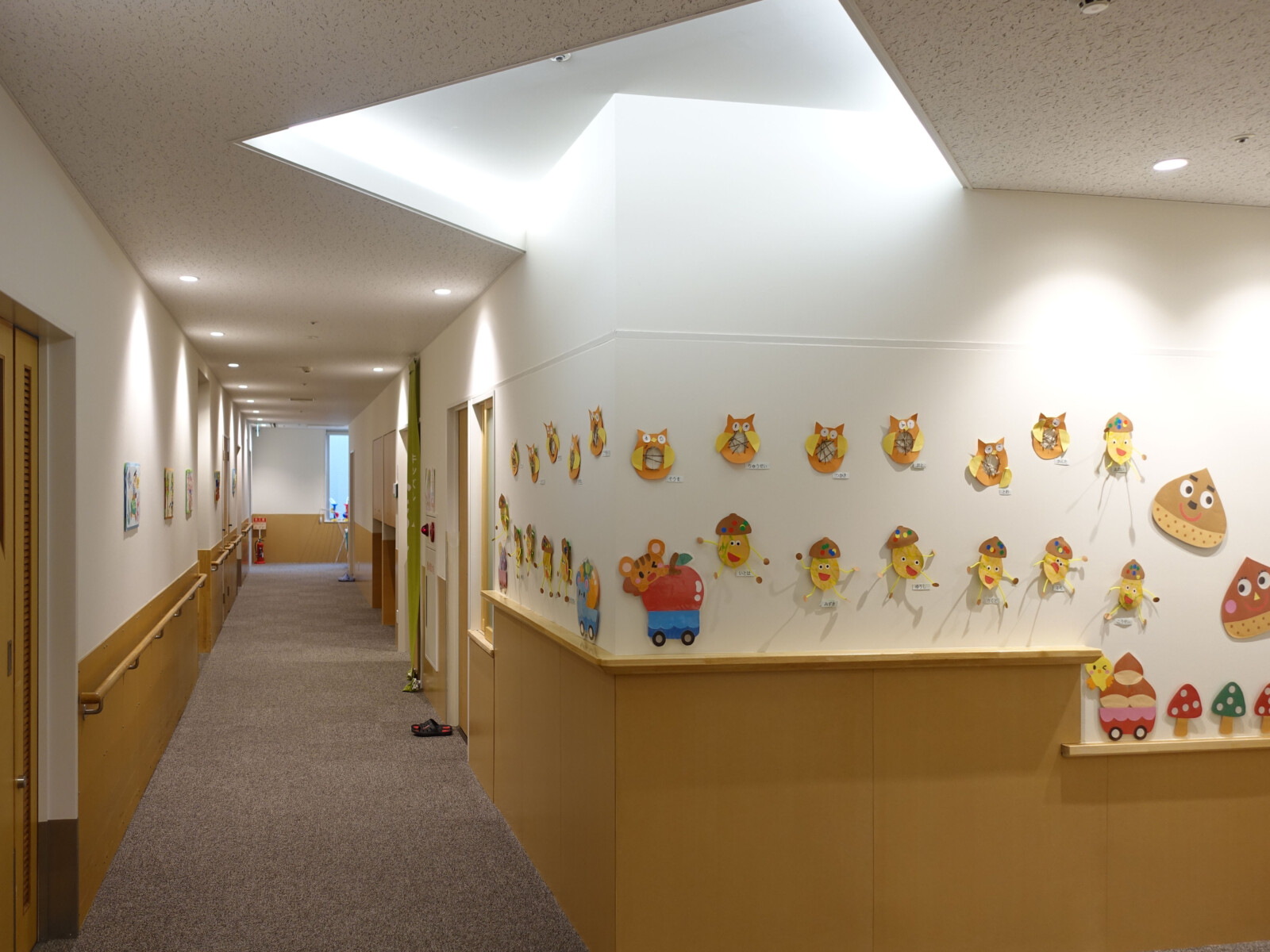 廊下（旧スタッフステーション・廊下改修）